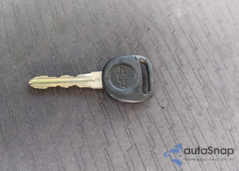 2011 Chevrolet Silverado 1500 Work Truck z USA, uszkodzony, nr VIN 1GCRCPEX4BZ117110